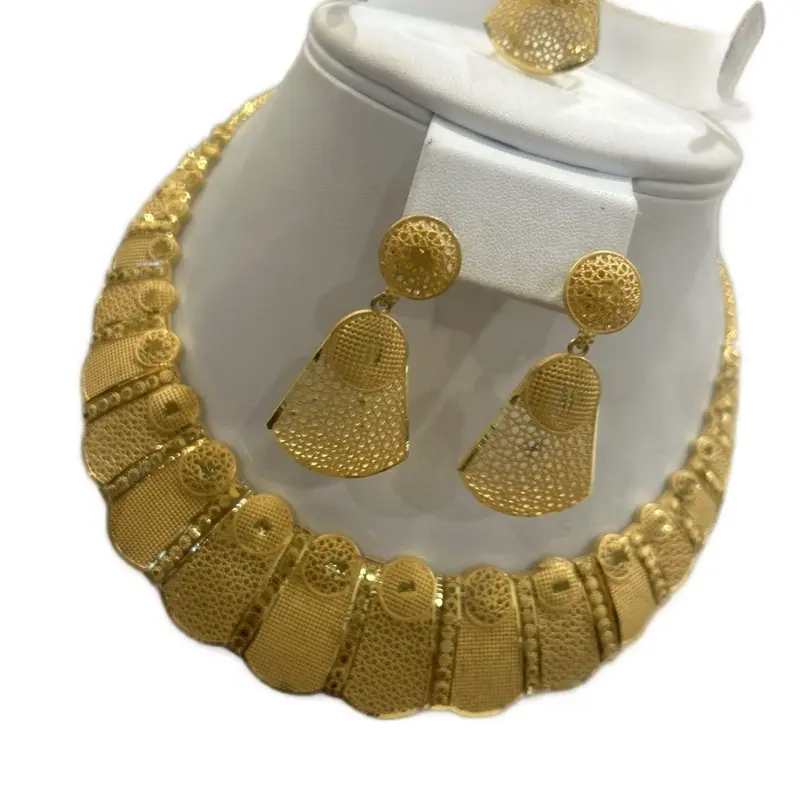 Indian Style Gold Plated Classic Necklace Set for Women with Elegant Dangle Earrings Design and Intricate Gold Plated Details