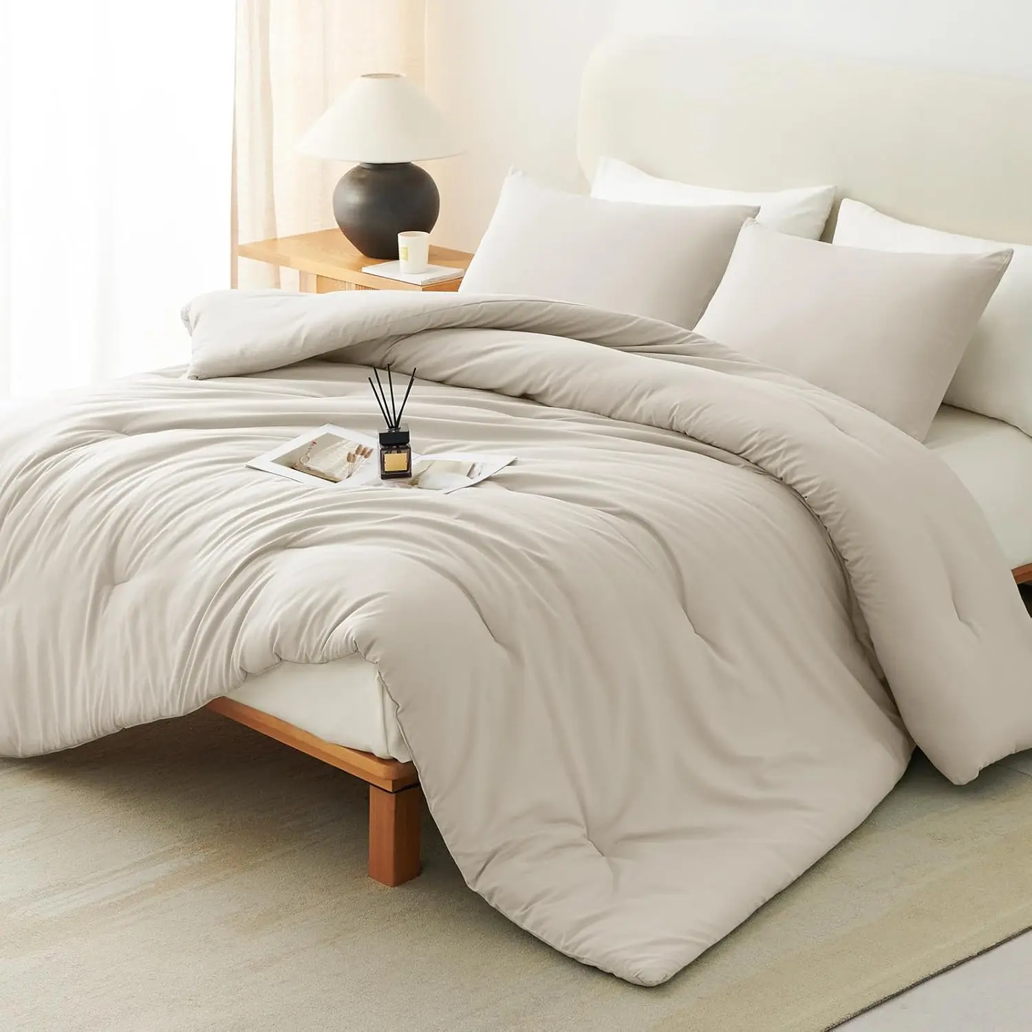 Beige Queen Comforter Set, 3 Pieces Boho Breathable Quilted Style Bedding Sets, Luxury Soft Bed Set with Down Alternative Comforter for All Season (1 Comforter & 2 Pillowcases)