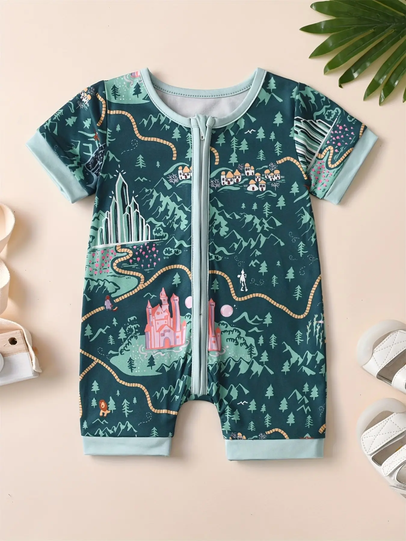 Boys Castle Print Round Neck Short Sleeve Zipper Jumpsuit Shorts Toddler Romper Outfit, Romper Bodysuit, Baby Boy Clothes, Fun Print, Casual Summer, Comfortable and Stylish, Perfect for Playtime