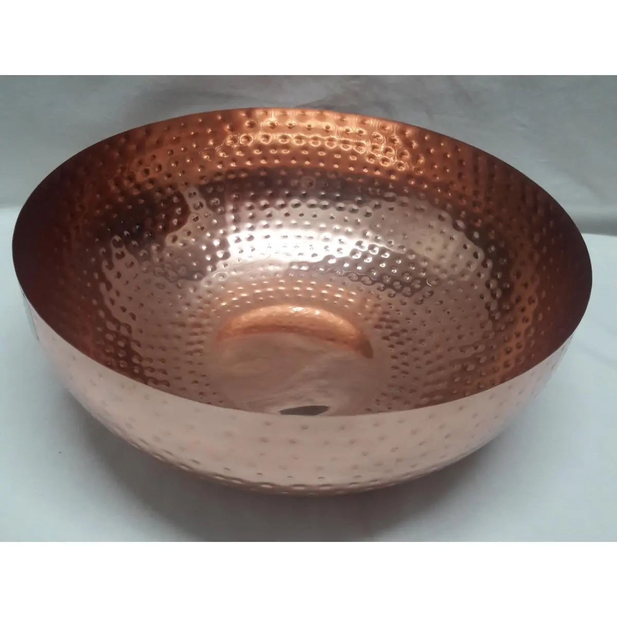 212 MAIN 14"x5.11" Unique Hammered Iron Copper-Plated Handmade Metal Fruit Bowl, Round Beautiful Centerpiece for Dining Decor, Entryway Use