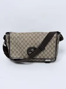 Pre-owned GUCCI GG Canvas Messenger Bags Supreme Interlocking G Messenger Bag Crossbody JA442GG