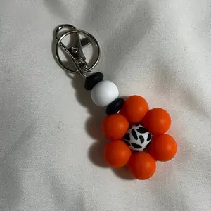 Silicone Bead Flower Keychain