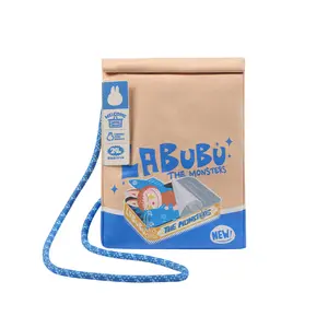 [Spanish] - THE MONSTERS Wacky Mart Series – Bolso Mensajero