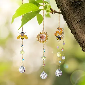 Crystal Honeycomb Bee Suncatcher, With Glass Prism, Garden Sun Catcher Window Hanging Gift, Perfect for Women, Bee Lovers, Window Decor, Seasonal Ornament, Holidays, Bee Theme, Nature-Inspired, Glass Craft, Hanging Decor, Ideal for Gardening & Nat