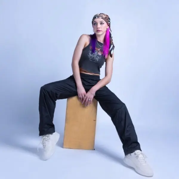 118 Unisex Nylon Track Pants Black Loose-Fitting Windproof Water-Resistant with Zippered Hems and Adjustable Waistband