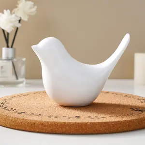 Modern Simple Bird Desktop Decoration, Resin Material Home Decor Craft, Wedding Festival Anniversary Decor, Living Room Bedroom Entryway, Home Decor Ornament
