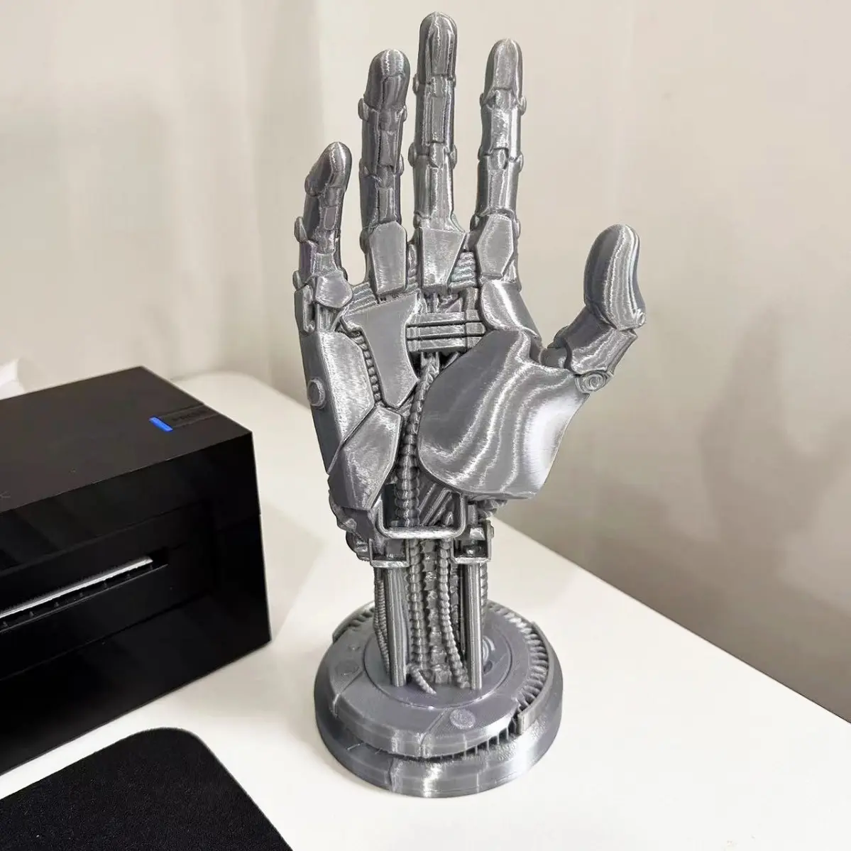 Adjustable Cyberpunk 3D Printed Game Controller Stand, Abs Desk Organizer for Controllers & Smartphones, Non-Waterproof Gaming Accessory Holder