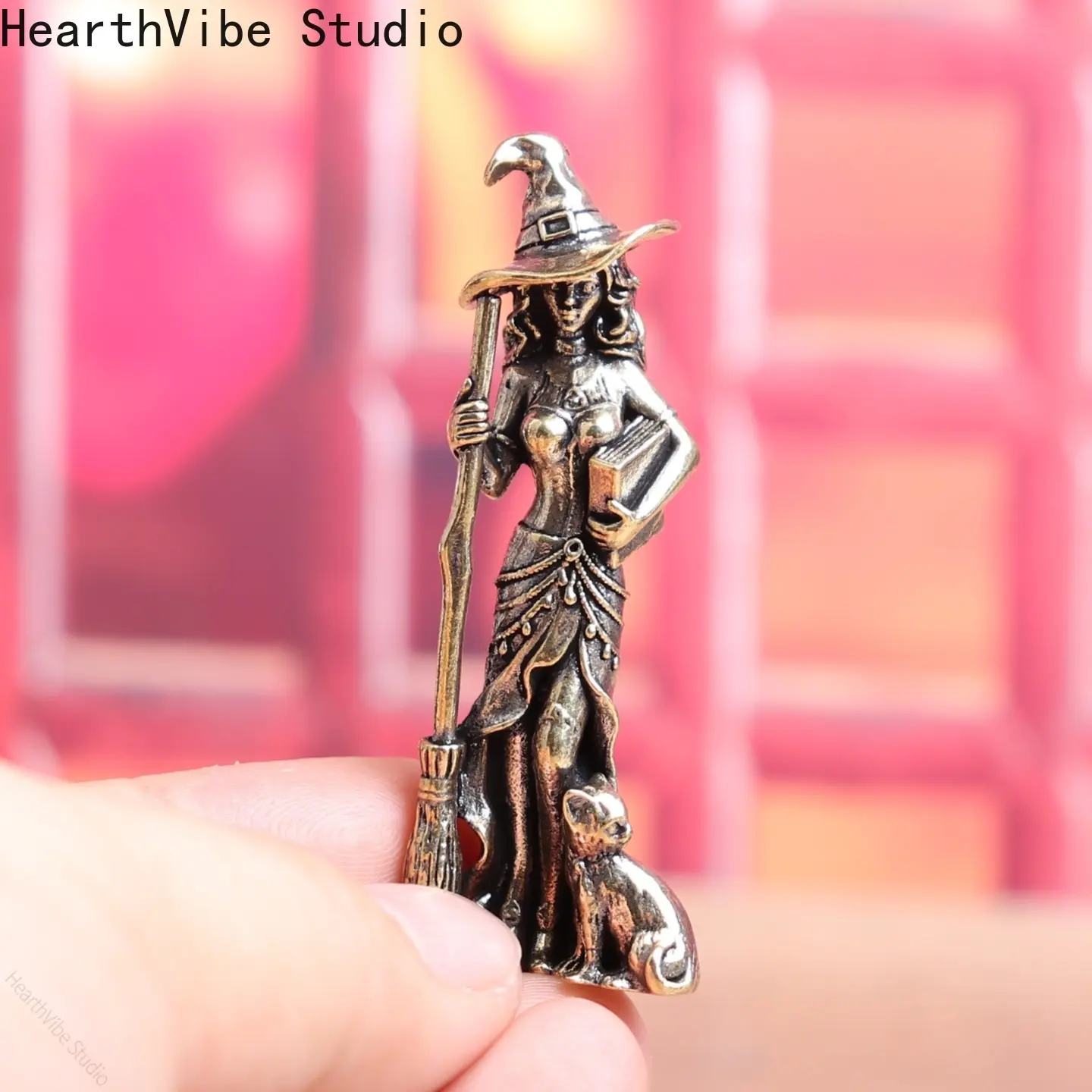 1pc Handmade Mystical Wizard-Witch Collectible Figurine - Durable Indoor-Outdoor Home Decor, Room Decor Ornaments, Witchy Things, Halloween Ideas for Fantasy Characters, No Electricity Needed