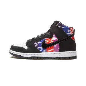 SB Dunk High "TV Signal"