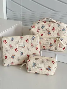 Cute Cartoon Bear Pattern Makeup Bag Set, 3 Counts Portable Cosmetic Organizer Pouch,Zipper Makeup Bag, Handheld Cosmetic Pouch, Versatile Storage Bag for Travel, Vacation andSchool Use, Travel Cosmetic Bags