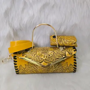Bolsa Artesanal de Cuero Genuino Kamala Tipo Crossbody y de Mano