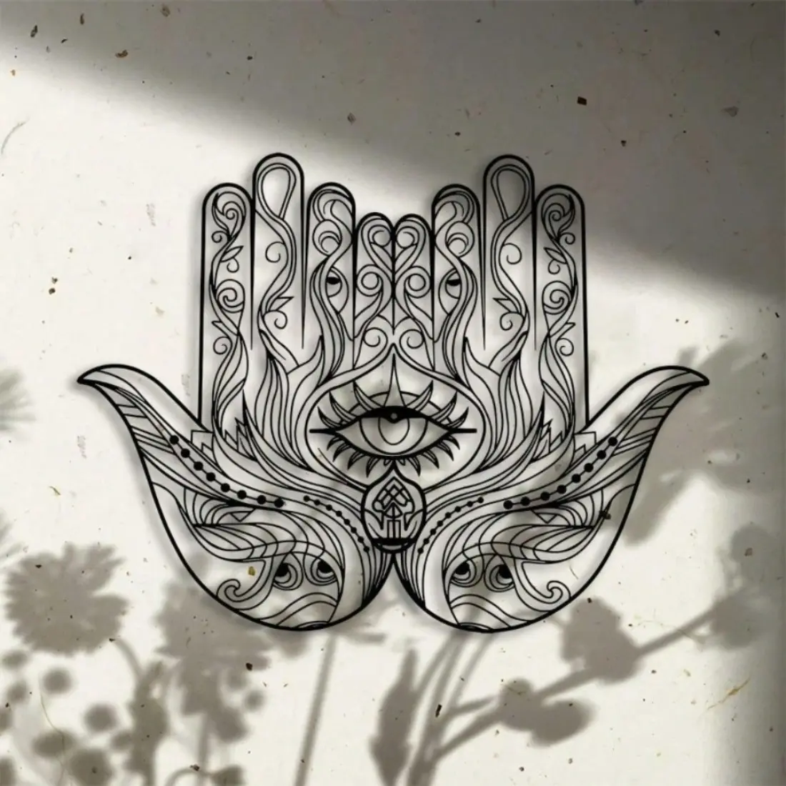 Hamsa Hand Metal Wall Art Artwork Spiritual Evil Eye Decor for Living Room Balcony Patio Meditation Space Durable Rustproof Home Decor Art Wall Decoration Artistic Decoration Items