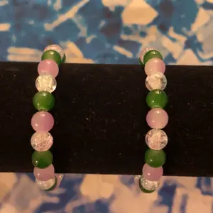 Junk bead bracelet