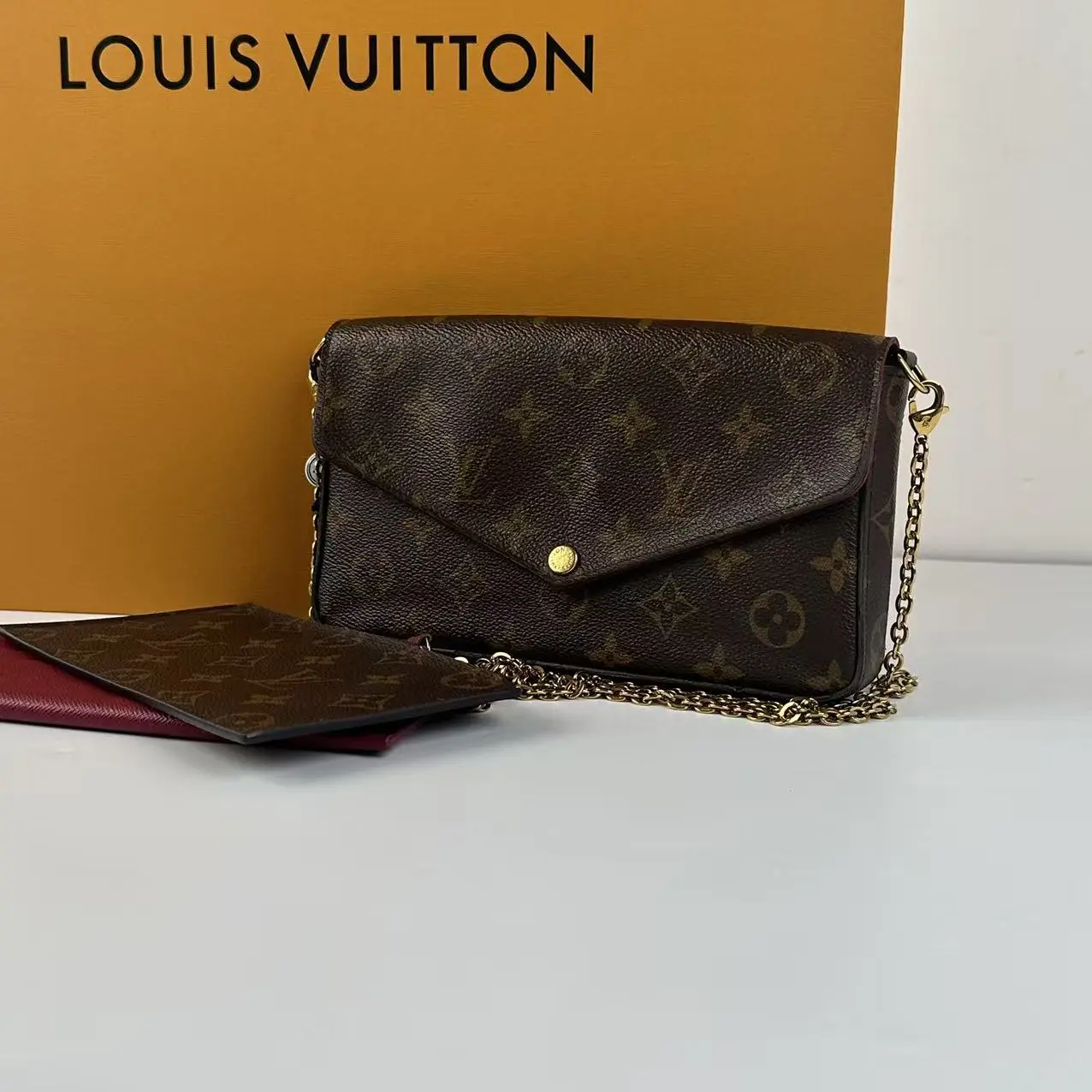 Pre-owned Louis Vuitton Pochette Félicie Cross Body Bag