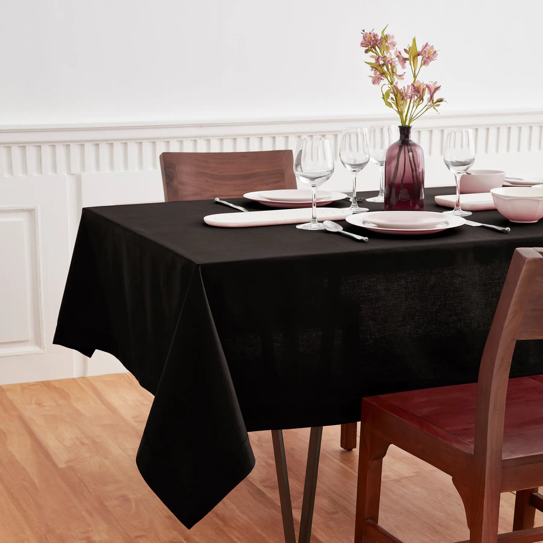 Solino Home Dru Cotton-Linen Tablecloth - Casual, Mix n' Match, Soft Fabric, Elegant Design, Ideal for Dining & Home Use