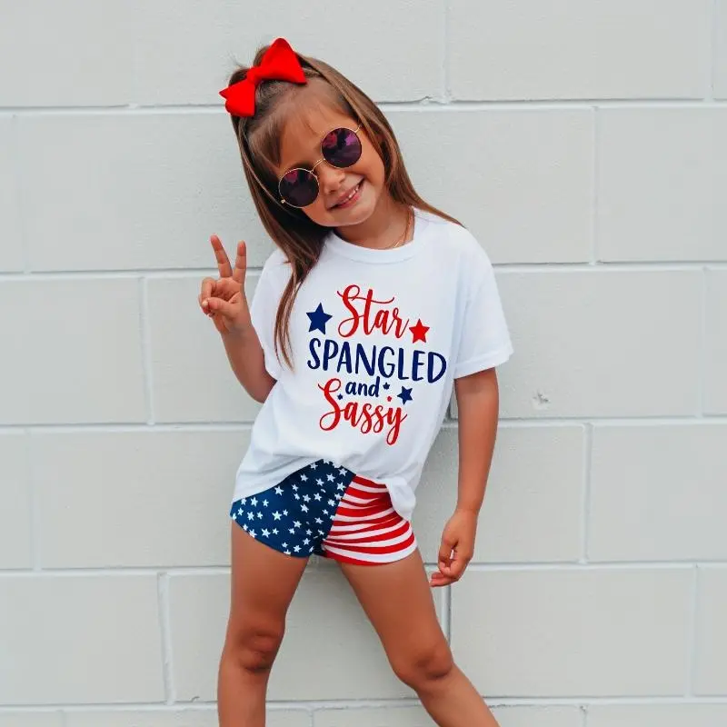 Girls' 4th of July Outfit - Patriotic Flag T-Shirt |     Soft Breathable Short Sleeve Blouse with Flag & Stars Print |     Round Neck Loose Fit Top Suitable for Girls, 4th of July Outfits, Casual Wear, Machine Washable Gift