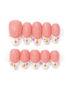 Press on nails