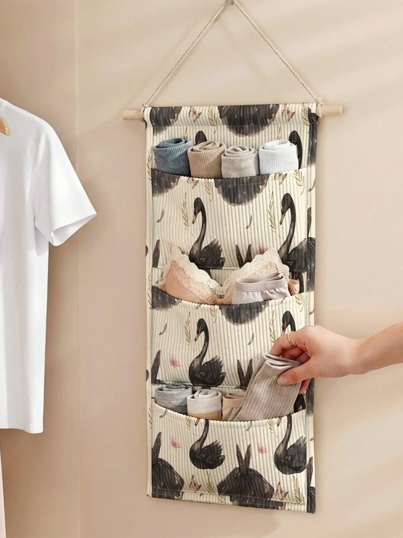 Swan Pattern Hanging Storage Bag, 3-Tier Multi-Compartment Design, Organize Kitchen Tools, Spices, Towels, Small Items, Essential for Renters