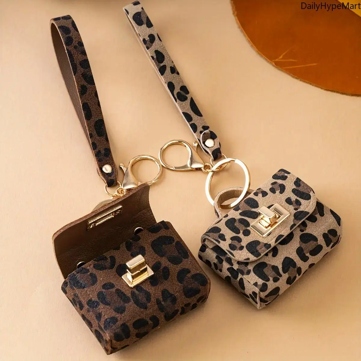 Leopard Print PU Leather Keychain - Mini Coin Pouch Change Wallet, Purse Keychain, Daily Use Bag Charm, Ideal Mini Fashion Accessory Gift, Keychain For Purse