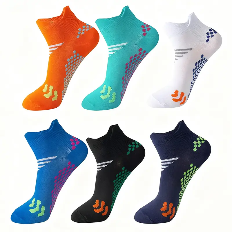 Adults' All Seasons Unisex Low Cut Targeted Compression Athletic Running Socks (3 Pairs) - Ankle Socks with Arch Support, Seamless Toe, Durable Cushioning, Breathable Mesh, Abrasion Resistance, Built for Running & Yoga