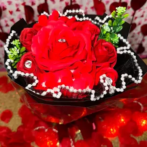 Artificial Rose Bouquet - Elegant Floral Arrangement with Artificial Roses for Home Decor