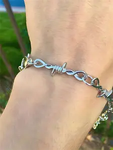 Fashionable Studded Bracelet for Men and Women, Gothic and Punk Style, Perfect for Parties, Outdoor Travel, Birthday Gifts, Party Bracelet, Gothic Jewelry