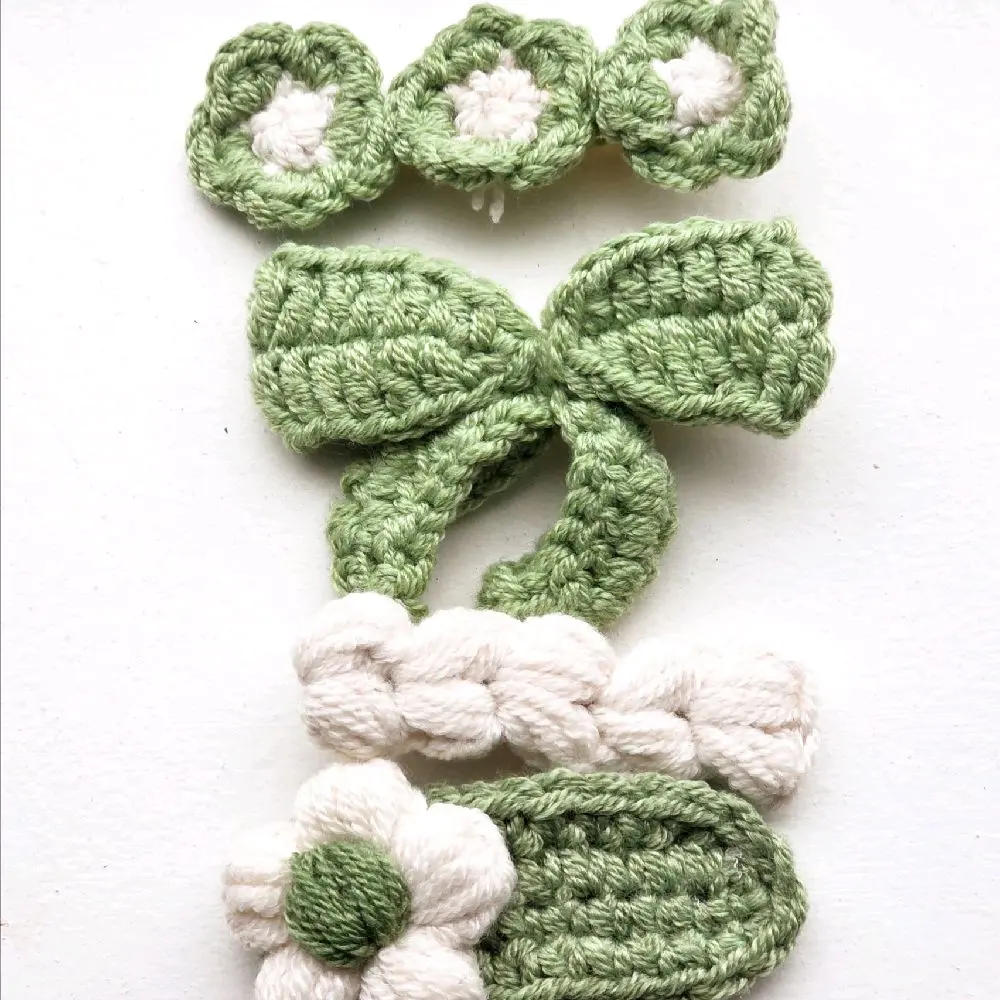 Crochet Hair Clips - Green and White Bow and Flower Design for Stylish Hair Accessory