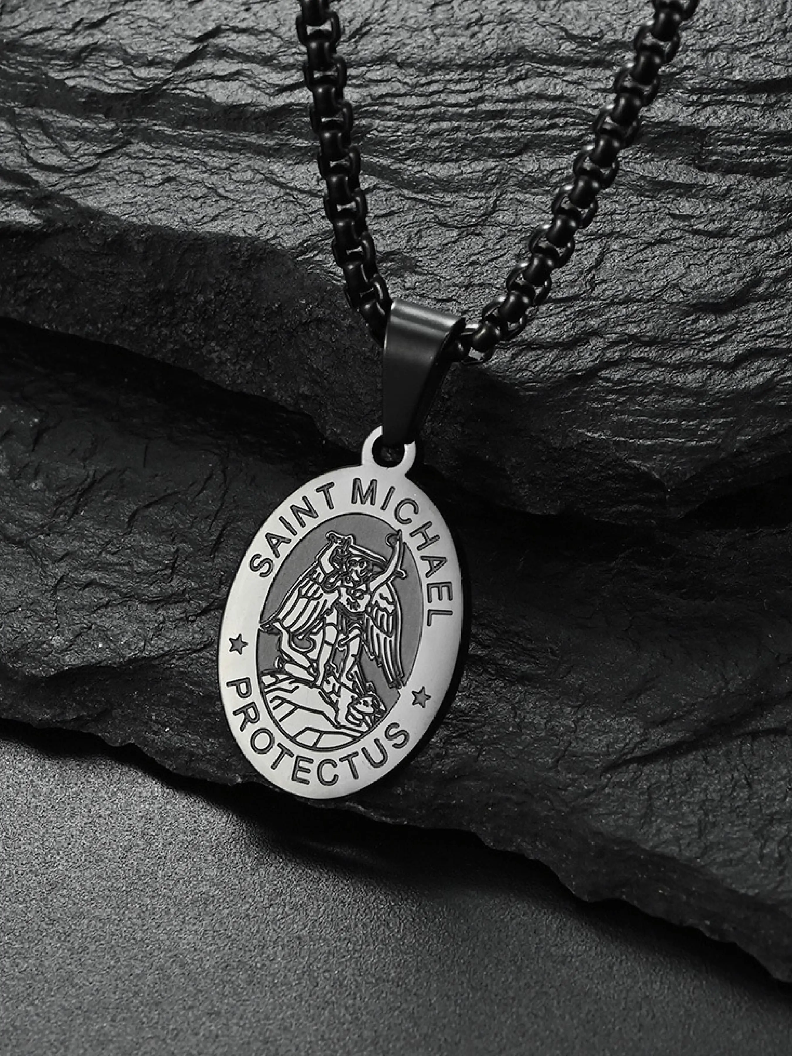 St. Michael The Archangel Pendant Necklace for Men, Stainless Steel Jewelry for Party, Daily Clothing Decor, Trendy All-match & Exquisite Jewelry for Birthday Gift