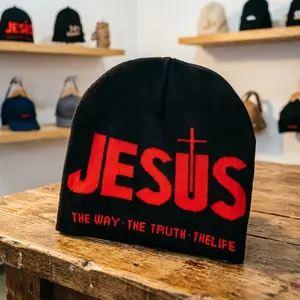 Y2K Letter Jacquard Beanie Hat，Soft Stretch Knit Cap With Cross And Heart Print，Warm Heat Retain Headwear for Winter Outdoor Sports And Daily Wear