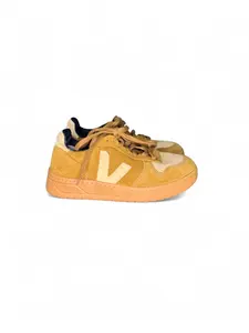 Veja V-10 Suede Sneaker