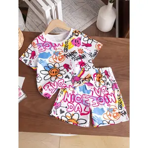 Girls' Funny Heart joyful Face Doodle Short Sleeve T-Shirt and Shorts 2pcs Set, Comfortable Casual Outfit Daily Wear, Outdoor, and Parties, Perfect Outdoor