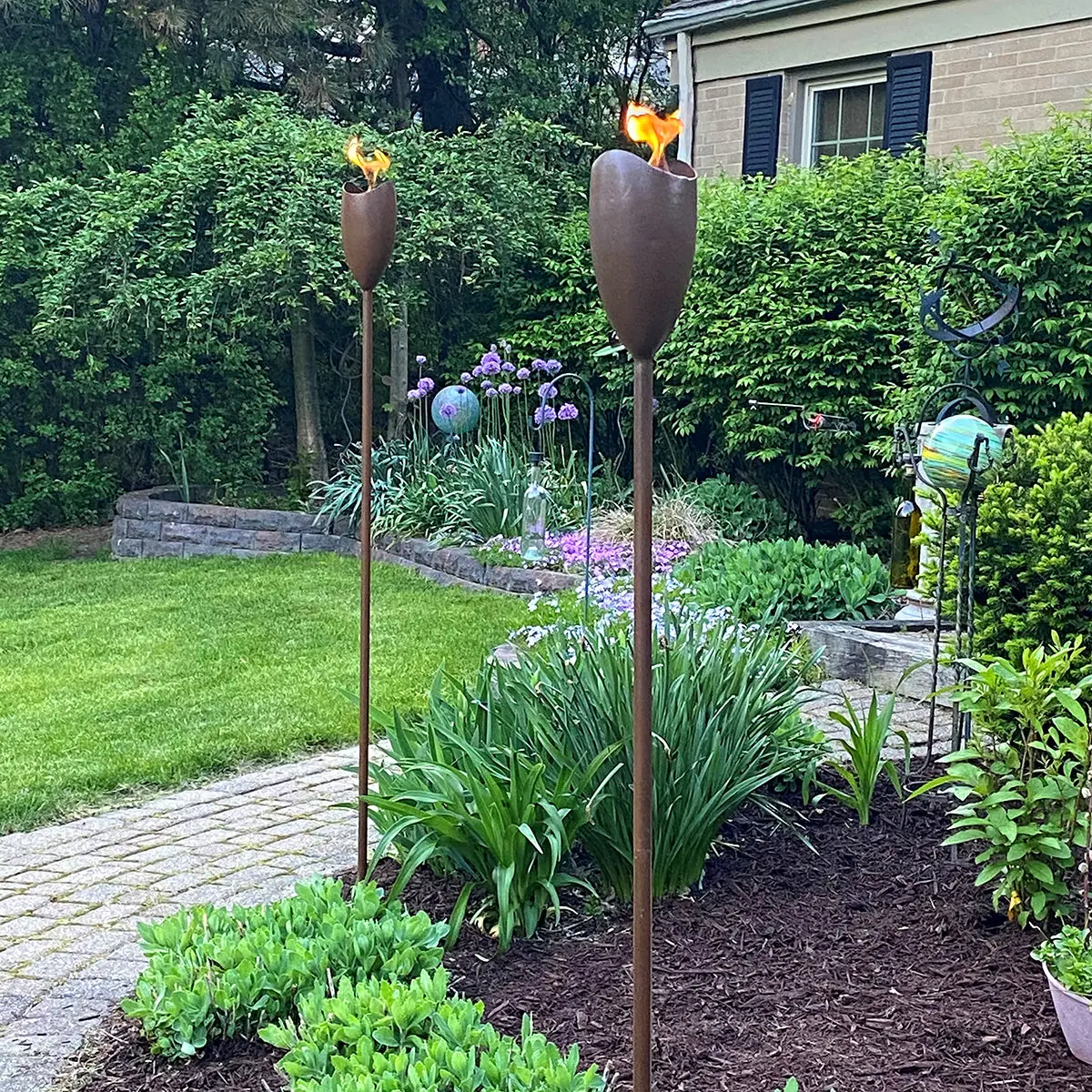 EchoFlame - Hammered Garden Torch (Set of 2)