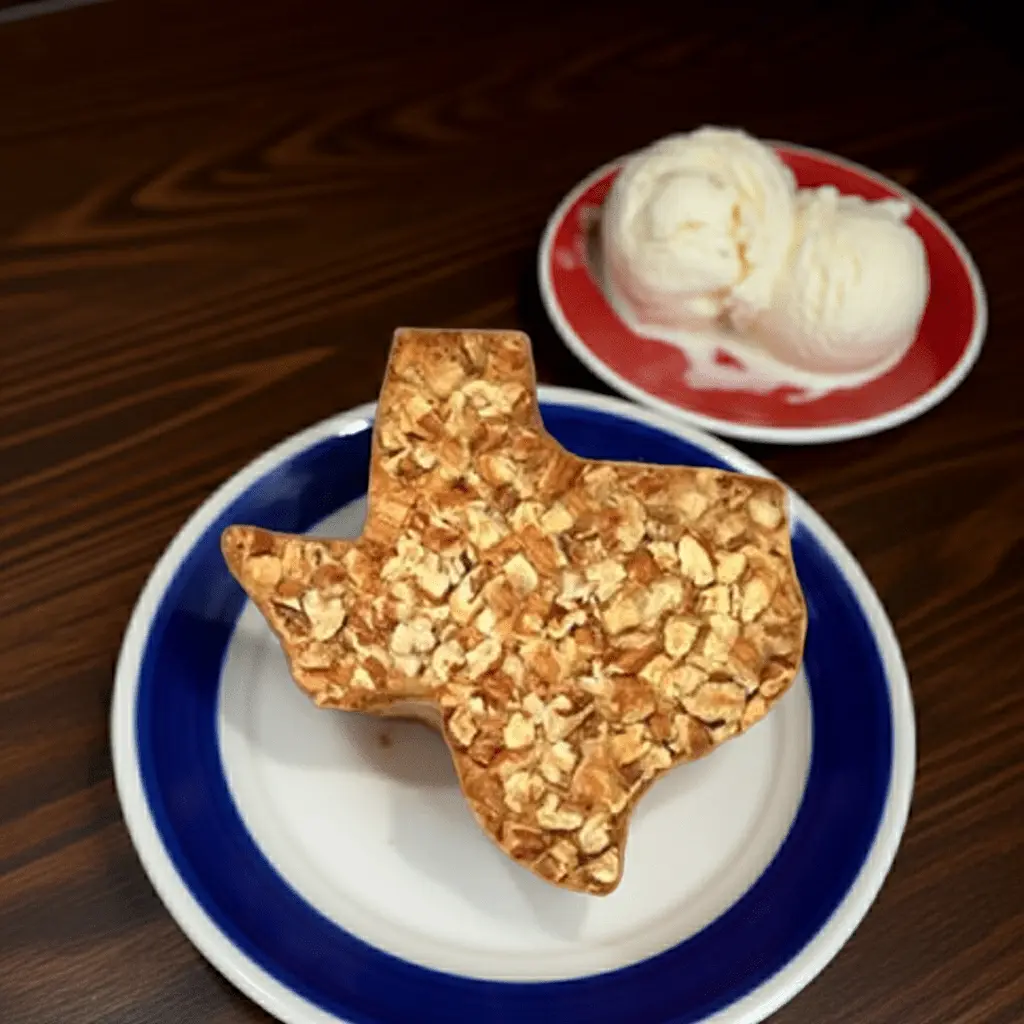 Medium Texas Pecan Cake 1-Pack | Serves 3-4