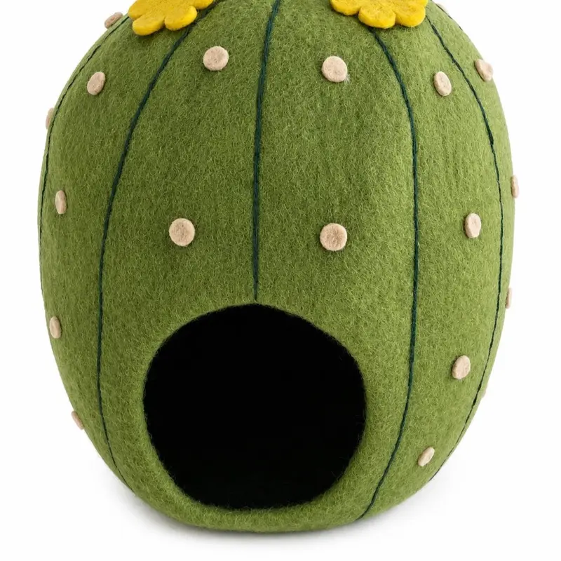 Wool cactus cat cave made in Nepal new