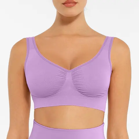 FeelinGirl Bras for Women No Underwire Seamless Light Push Up Bralette Full Coverage Comfy Everyday Bras Wide Straps Comfort Womenswear Everyday Fit Elegant