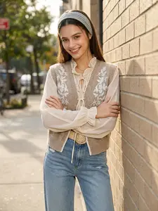 Alicedudu Women's Spring & Fall Handmade Embroidered Floral Knit Vest, Fitted Design, Perfect for Casual Wear, Unique Craftsmanship