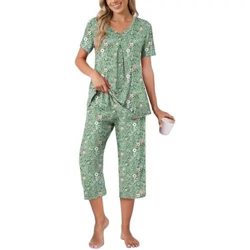 Pleated Green Flowers