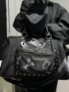 Y2K Women's Street Personalized Embellished Shoulder Bag, Large Capacity Rivet Splicing and Chain Decorative Handbag, Retro Multi Pocket Zipper Crossbody Bag