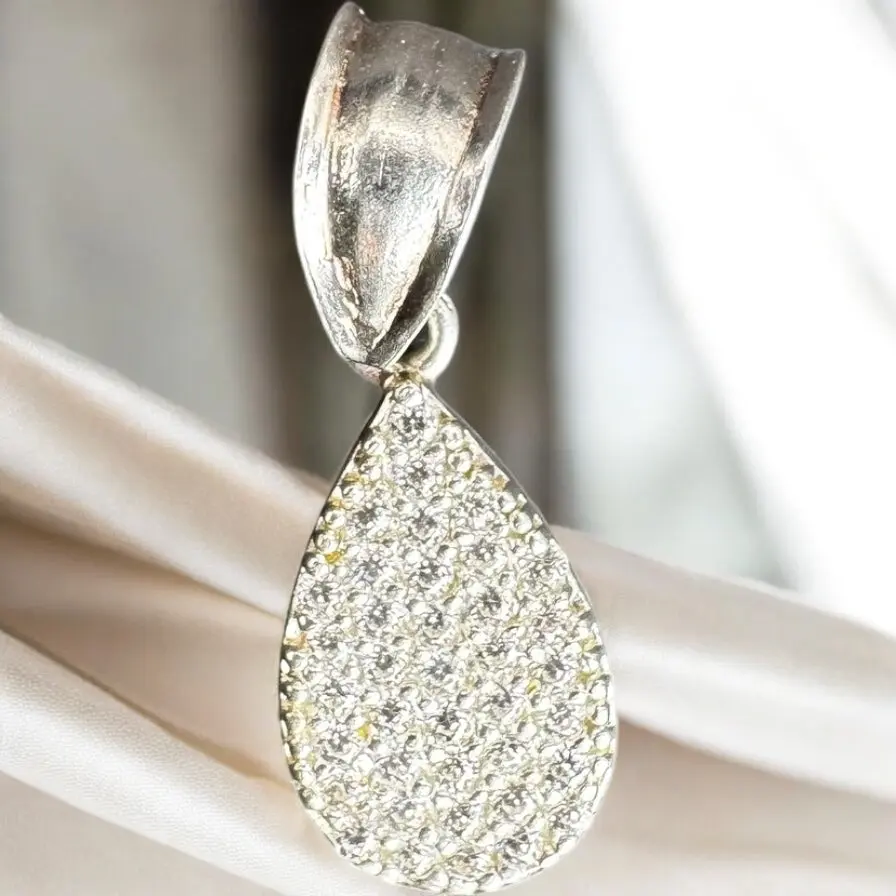 DROP-SHAPED PENDANT IN MEXICAN SILVER .925