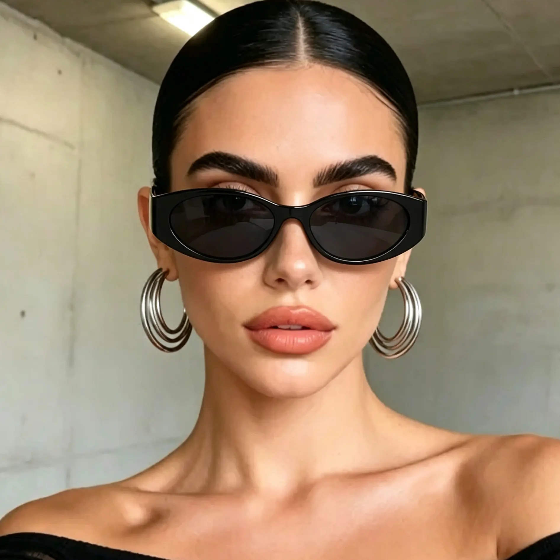 Y2K Slim Narrow Oval Plastic Sunglasses, Retro Small Frame UV Protection Shades Fashion Eyewear for Women Unisex