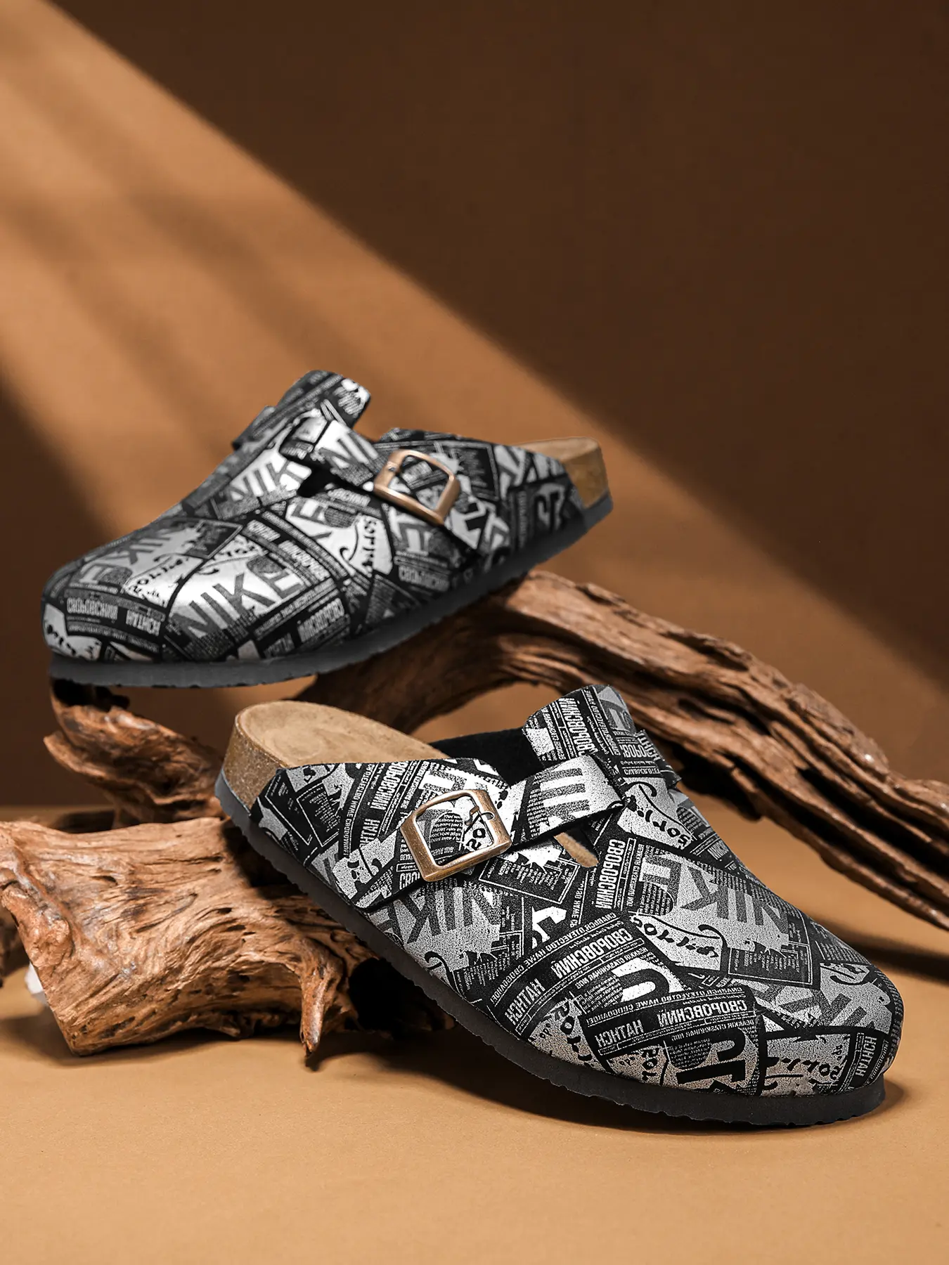 Unisex All-Season Birk Leather Sandals, Classic Random Newspaper Pattern, Adjustable Strap, Casual Outdoor Walking Shoes, Comfortable Fit, Casual Shoes Clogs, Slip On Clog