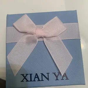 Hip Hop Heart Necklace  perfect for dates and parties. Made with 925 silver and stainless steel chain, it's resistant to oxidation and fading. Comes in an exquisite gift box、 making it the perfect Valentine's Day gift 、Cubic、Diamond、Heart、Necklace Jewelry