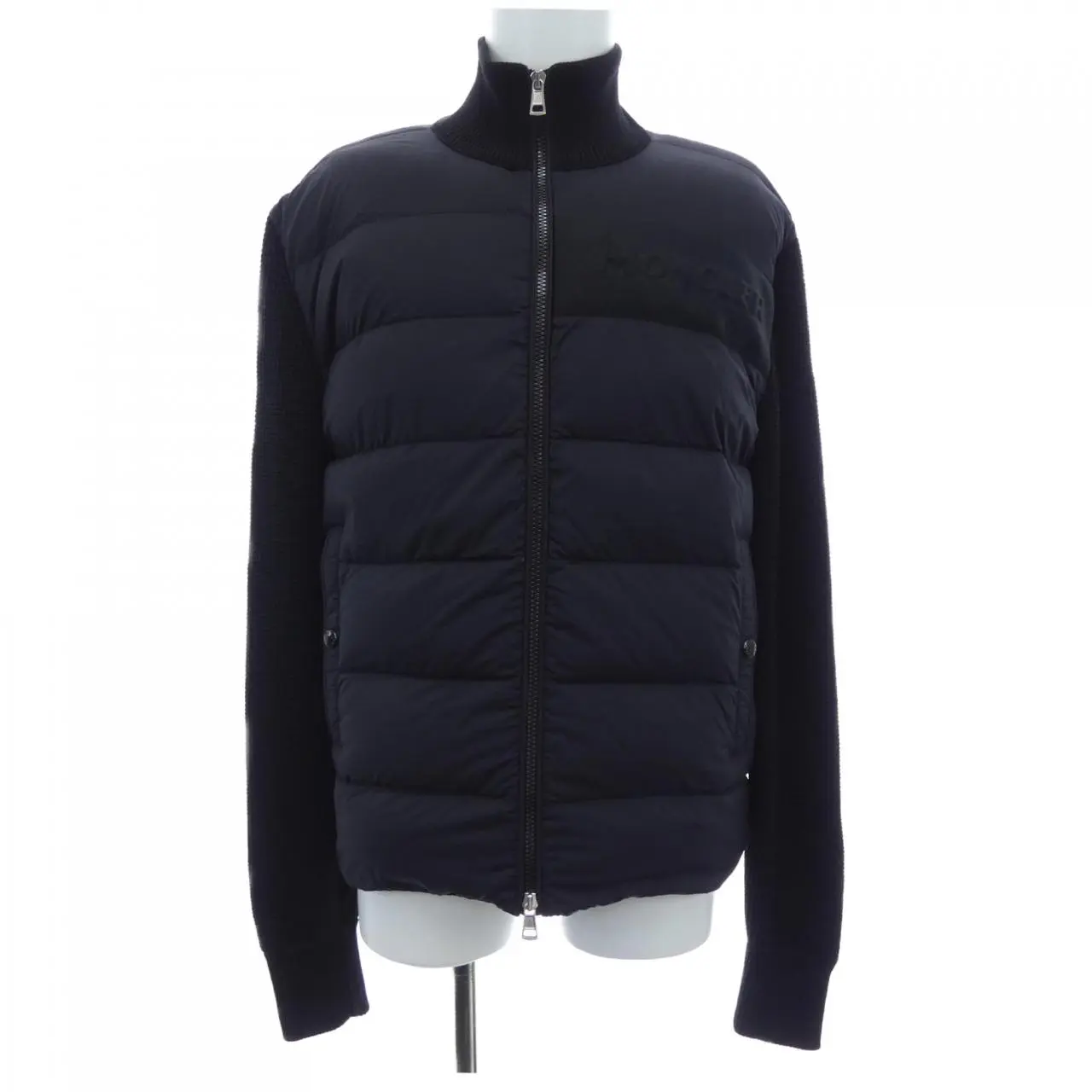 Pre-owned MONCLER Nylon Small Leather Goods A9422 Down Jacket