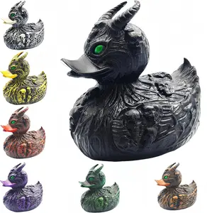 Horror Demon Skull Duck Sculpture – Gothic Black Devil Duck Statue for Car Dashboard, Office Desk & Halloween Home Decor