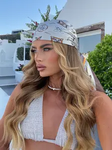 Women's elegant scarf, high-end silk square scarf, casual versatile bandana, Scarf head wrap, suitable for daily decoration hijab, suitable for neck, head leather bag