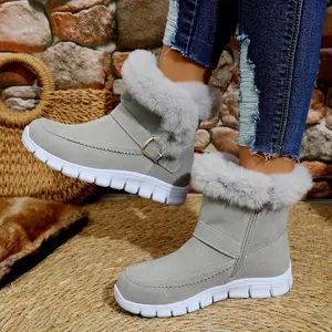 Stylish and Versatile Warm Slugged Bottom Booties, Suitable for Ladies, Fluffy Snow Boots in Winter 2024.