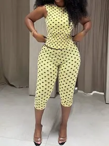 Women's Two-Piece Set, Fashion Polka Dot Sleeveless Backless Top, High Waist Capri Pants, Summer Daily Wear, Casual Style, Womenswear