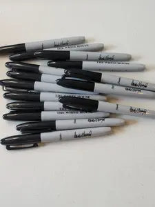 1x Donald Trump Sharpie Permanent Marker with President's Signature - White House, Ideal for Signing Documents