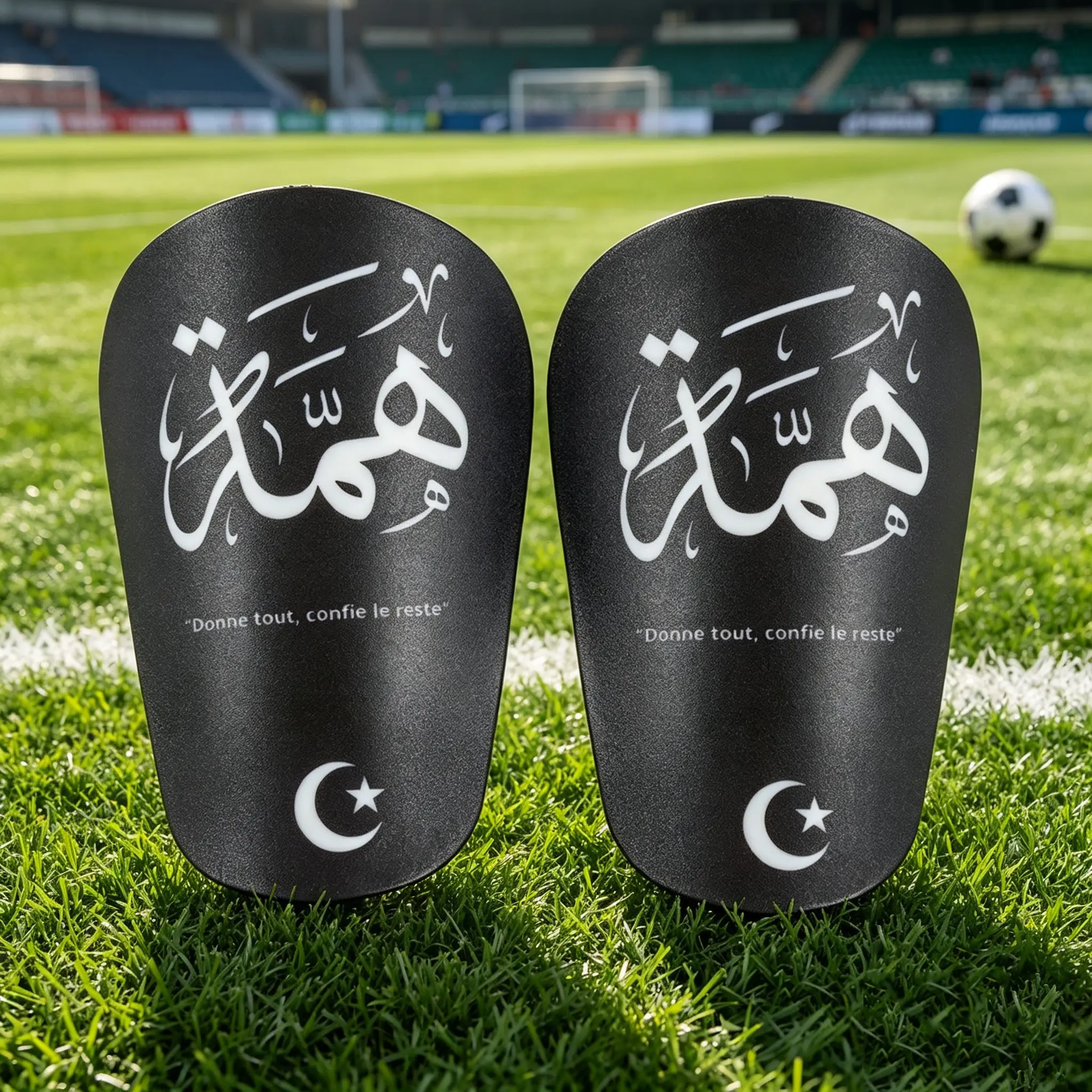 Star Moon Soccer Shin Guards, Compact Soccer Equipment Soccer Gear for All Ages, Durable Portable Mini Shin Guards, Comfortable Fit for Football, Basketball, Baseball, Football Accessories