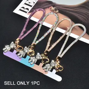 1Pc Short Phone Wrist Lanyard, Hand-Held Wrist Strap With A Beautiful Rhinestone Bear Pendant, Exquisite & High-End Outdoor Travel Anti-Lost Smartphone Case & Camera Bracelet, Fashion Bag Charm